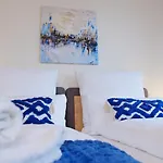 Апартаменти Westersuites - Breeze - 1br Zentral Wlan 2 Betten Kueche